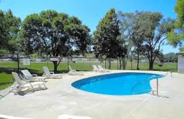 Country Estates Apartments Gallery 3