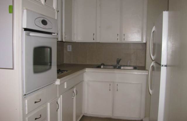 3108 Vultee Drive Gallery 2