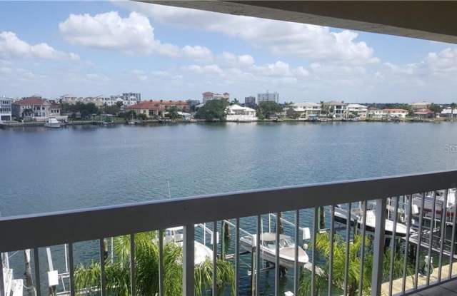 640 BAYWAY BLVD - 640 Bayway Boulevard, Clearwater, FL 33767