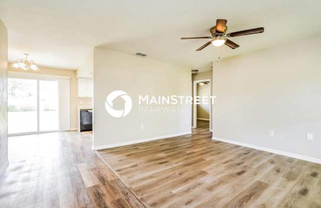 4007 4th Street West Gallery 3