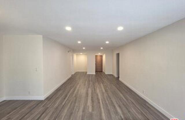 1760 South Bentley Avenue Gallery 3