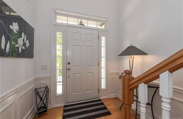 15210 Kessler Drive Gallery 3