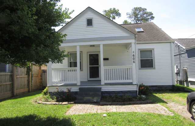 Gorgeous, Completely renovated 3 bedroom photos photos