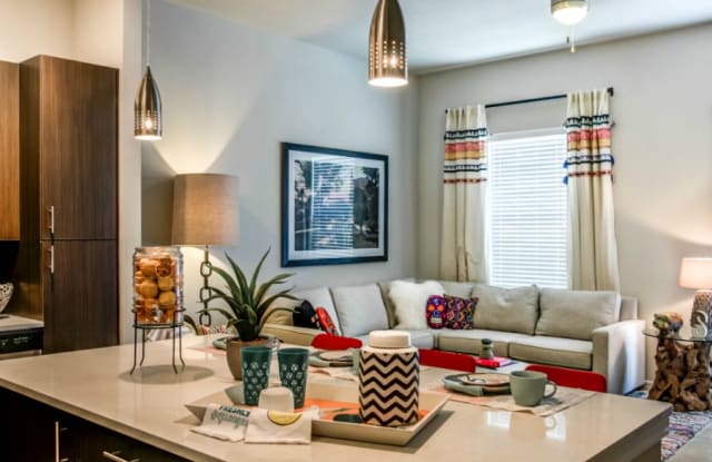 Southtown Flats Gallery 4