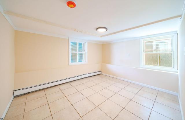65 N Laclede Pl Gallery 3