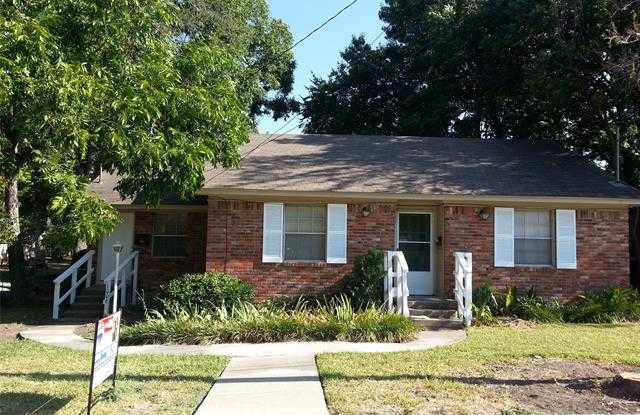 1006 W Lamar Street - 1006 West Lamar Street, McKinney, TX 75069