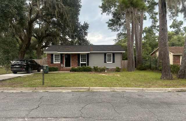 1000 Nicholas Drive photos photos