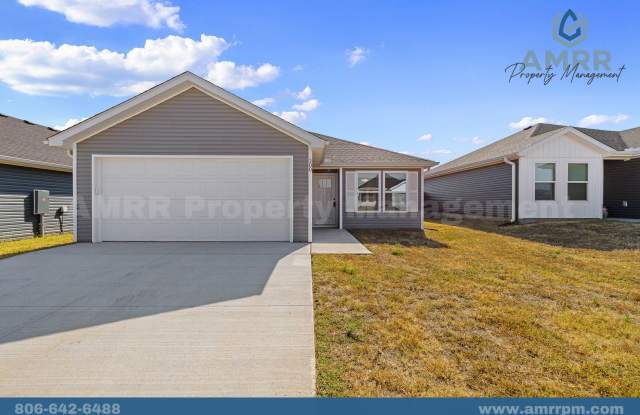 Special Offer: Save $200 off on rent per month! - SPACIOUS 3 BEDROOM HOME IN DECATUR! Gallery 3