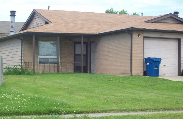 2107 S Scenic - 2107 South Scenic Avenue, Springfield, MO 65807