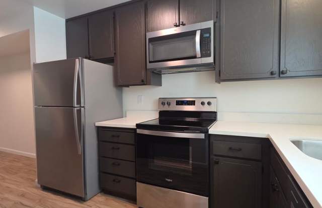 Move-In Ready 2BD/1.5BA in Santa Rosa -  Pool, Patio & Modern Finishes photos photos