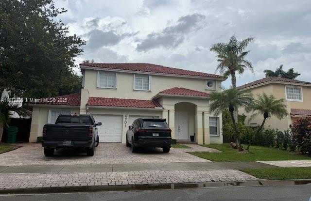 6901 NW 112th Ave photos photos