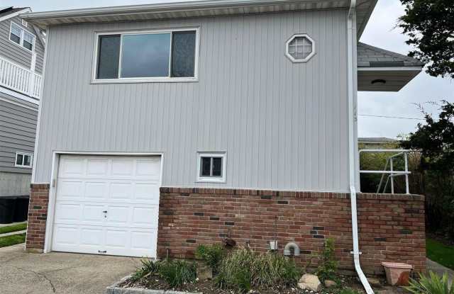 113 Maple Boulevard photos photos