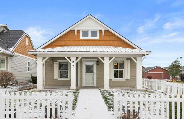 2121 N Country Vista Blvd photos photos