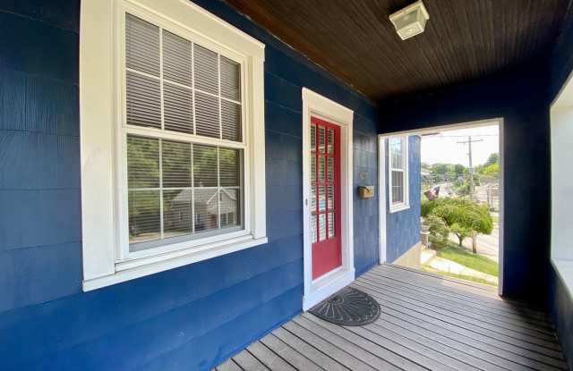 Charming 3 Bed/ 2 Bath in the Heart of Oakley Only $2600/mo! - 4200 Marburg Avenue, Cincinnati, OH 45209 Charming 3 Bed/ 2 Bath in the Heart of Oakley Only $2600/mo! - 4200 Marburg Avenue, Cincinnati, OH 45209