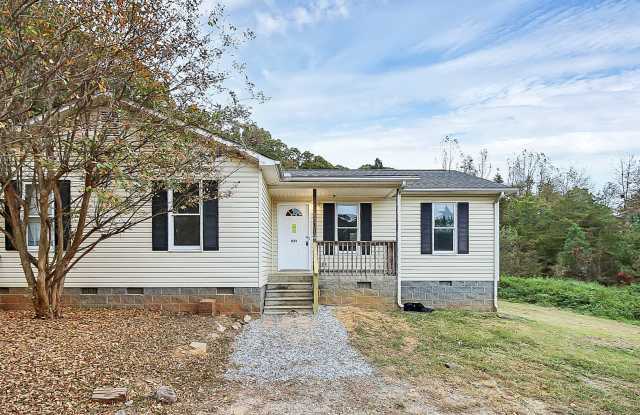 1135 Cedar Pond Lane Gallery 1