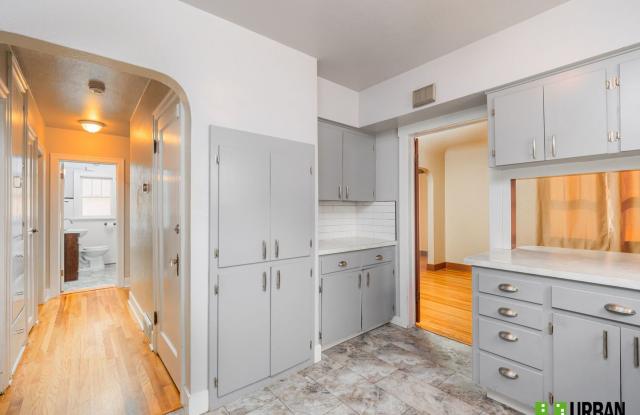 Charming South Hill Home with Basement, Garage & Laundry Hookups – Spokane, WA Gallery 3