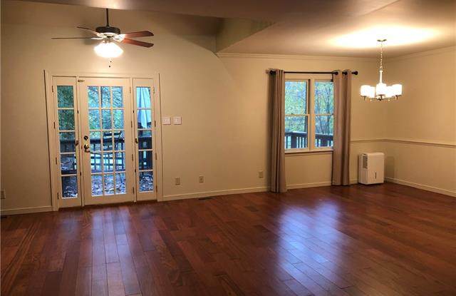 443 Michaux Branch Terrace Gallery 3