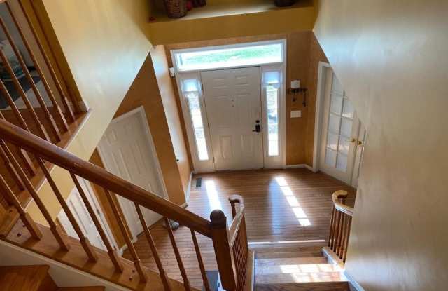 3128 TULIP TREE Place Gallery 3