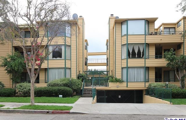 350 W Loraine Street - 350 Loraine Street, Glendale, CA 91202
