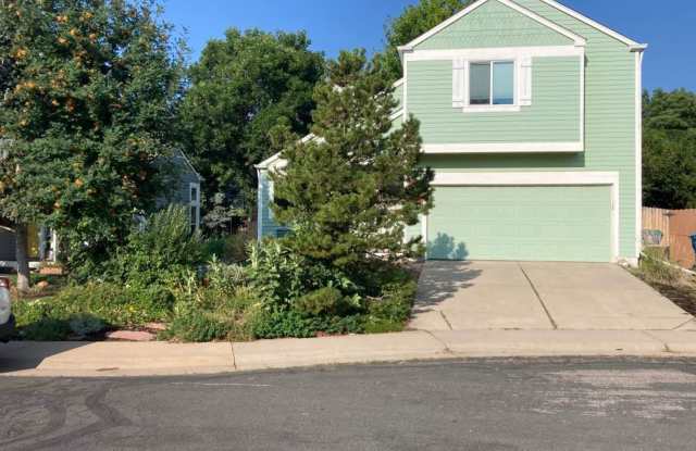 Beautiful 3 Bedroom Home Near Downtown Louisville! photos photos