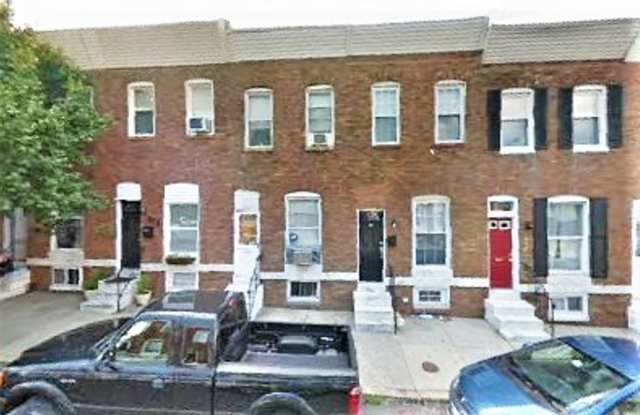 Gorgeous 2bd/1.5 ba Canton townhome. OSP, CAC, W/D and more! Available 7/15 - 524 South Decker Avenue, Baltimore, MD 21224