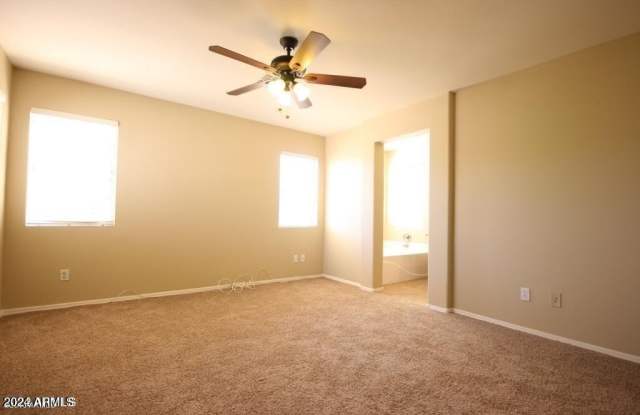 40435 N ACADIA Court Gallery 2