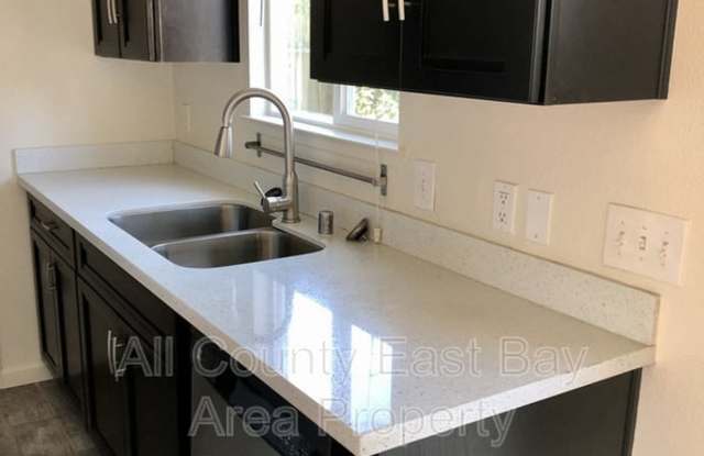 37022 Locust St. # C Gallery 4