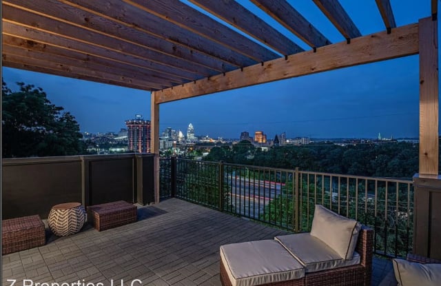 645 Crescent Ave - 645 Crescent Avenue, Covington, KY 41011 645 Crescent Ave - 645 Crescent Avenue, Covington, KY 41011