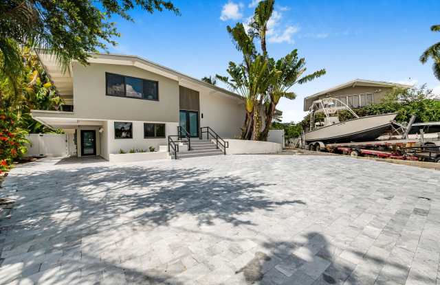 2637 Sugarloaf Lane photos photos