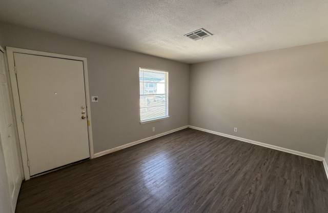 3 Bedroom Duplex Gallery 4