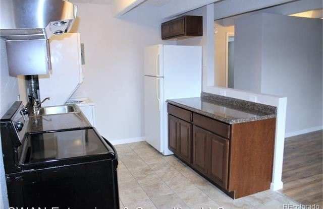 1180 Yosemite Apt# 307 Gallery 4