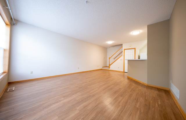 3605 Lawndale Ln. N., Unit 15 Gallery 4