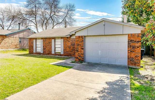 528 Ridgemont Drive Gallery 3