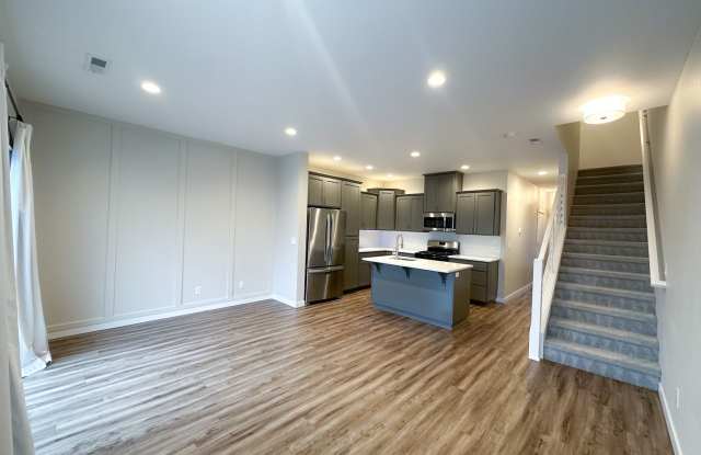 Welcome Home — Modern Townhome in South Salem’s McKenzie Ridge Gallery 4