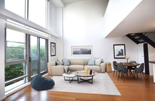 1 Earhart Street - 1 Earhart Street, Cambridge, MA 02141 1 Earhart Street - 1 Earhart Street, Cambridge, MA 02141