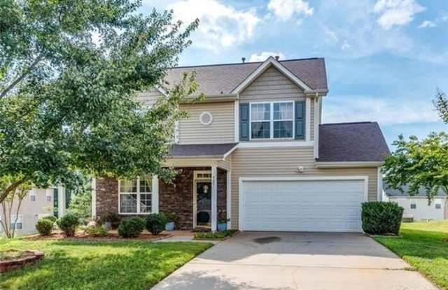 909 Murphy Court - 909 Murphy Ct, Fort Mill, SC 29715
