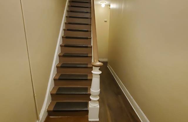 177 W Parmenter St photos photos