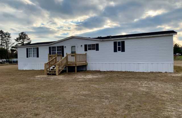 Large Doublewide Towards Greenville - 6012 North Carolina 33, Edgecombe County, NC 27886