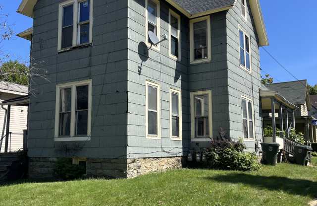 602 Lafayette Street - 1 photos photos