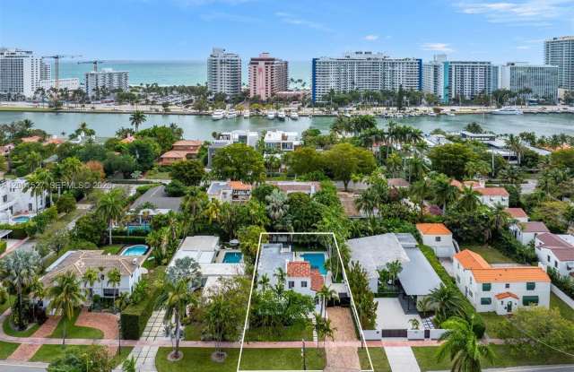 5237 La Gorce Drive photos photos