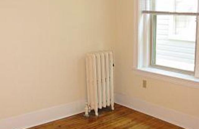 89 Trowbridge St. photos photos