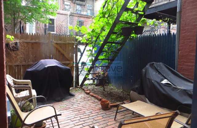 39 East Springfield St. photos photos