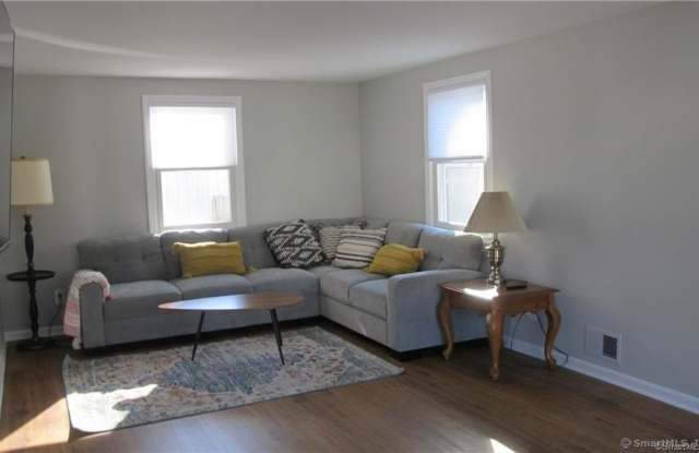 18 Brightwater Road Gallery 4