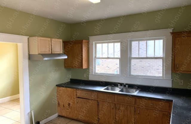 4012 38th Avenue North Gallery 2