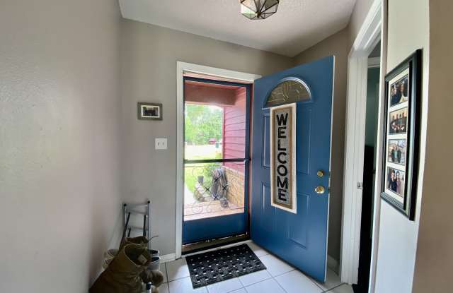 10910 Oak Valley Dr Gallery 4
