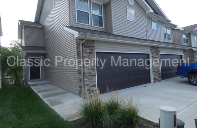 9447 North Baltimore Avenue - 9447 North Baltimore Avenue, Kansas City, MO 64155