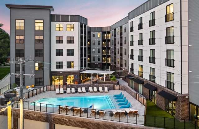 Coda Wedgewood Houston photos photos
