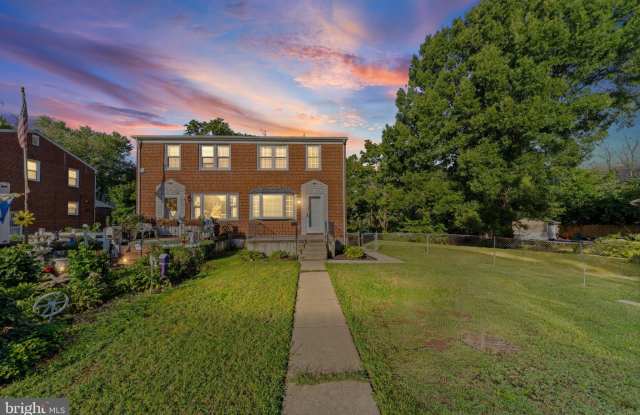 5922 CEDONIA Avenue Gallery 1