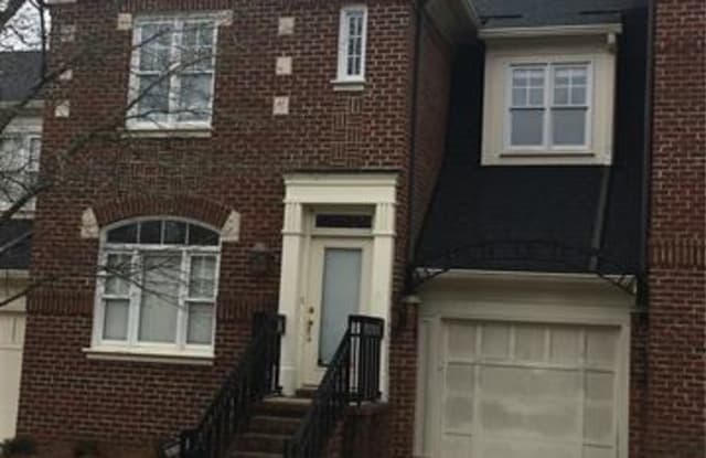 1122 Hampton Gardens Lane - 1122 Hampton Gardens Lane, Charlotte, NC 28209