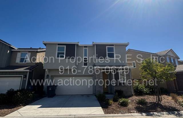 $500 off  Move In Special! Meritage Durango Subdivision - Energy Efficient - 4 Bed, 2.5 Bath - Views of Greenbelt! Gallery 3